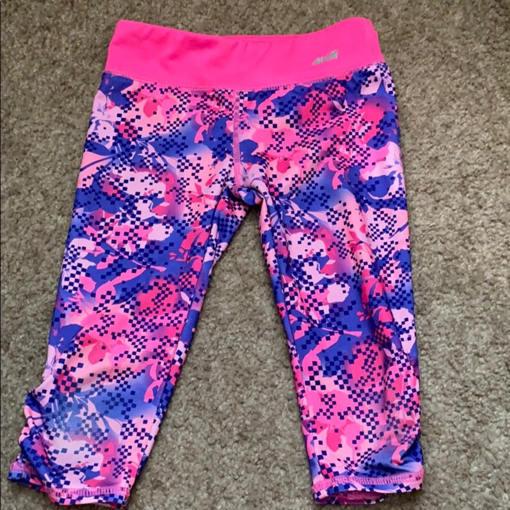 Athletic leggings